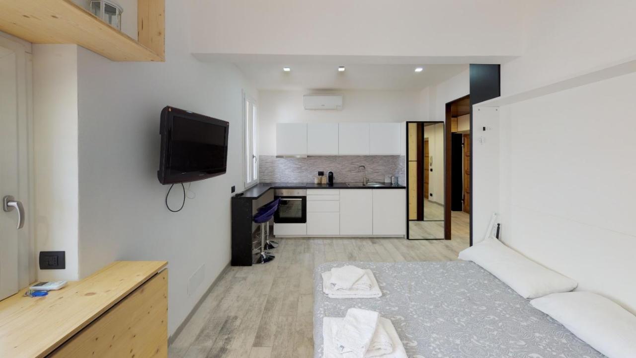 Apartment Monolocale Mare Maty Marina Di Carrara